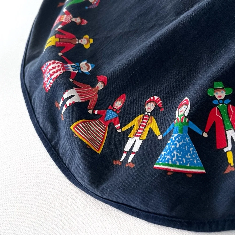 Vintage Scandinavian Folk Art Round Placemat Table Linen